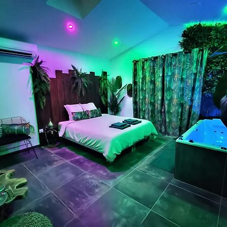 La Jungle Room Rognac Eksteriør bilde